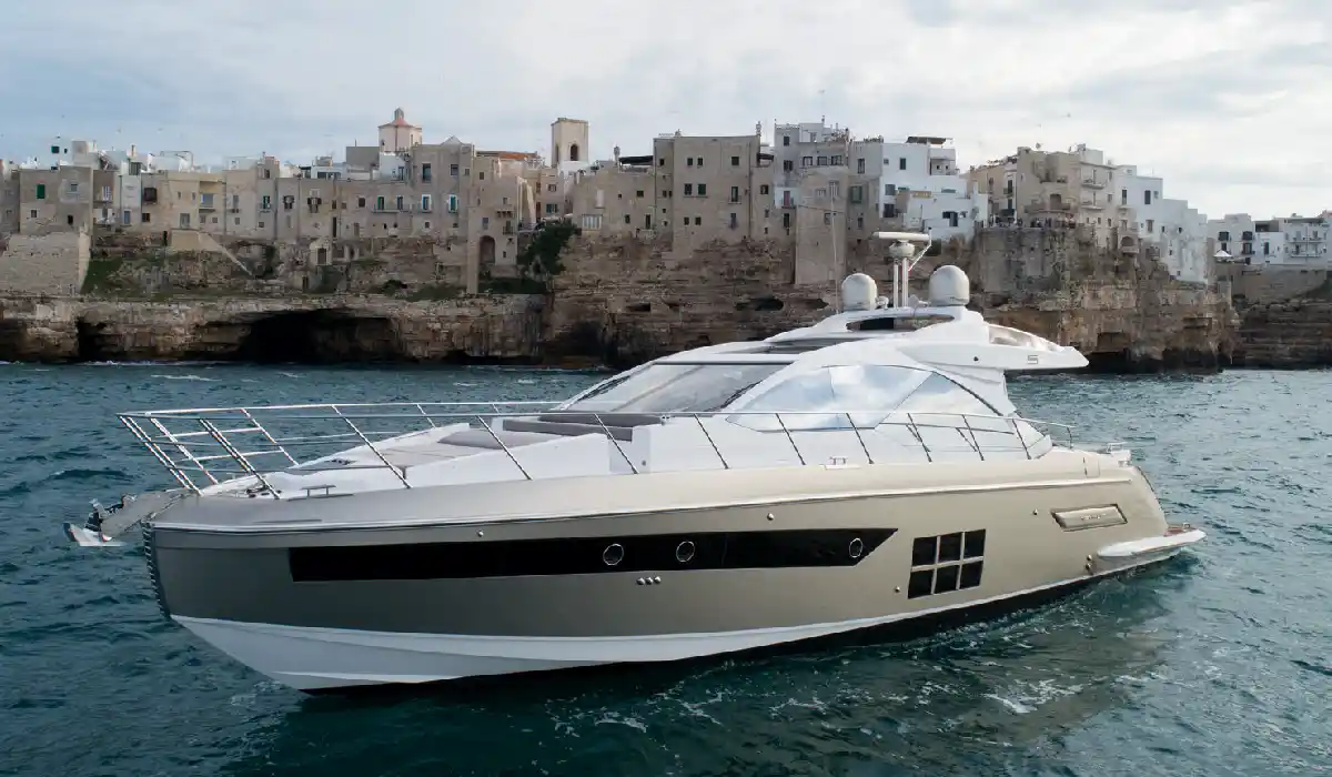 Azimut - S6 - Luxury Yacht Charter - Preowned Luxury Yachts - Exclusive Concierge Club.webp